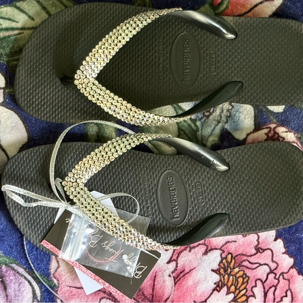 Havaianas Black Flip Flops with Swarovski crystals 9/10 - Picture 5 of 10